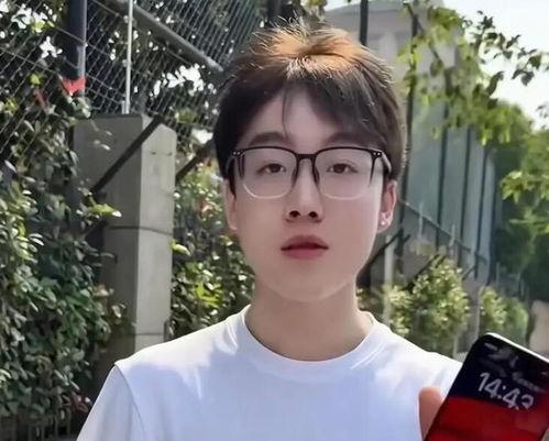 陈泽直播爆料最新消息是什么,揭秘娱乐圈惊人内幕